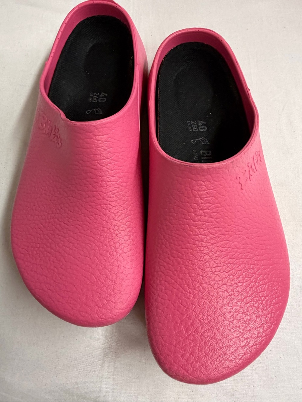 Birkenstock Women’s Slip-On Clogs in Bright Pink